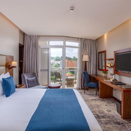 Golden Tulip Canaan Kampala Dış mekan fotoğraf