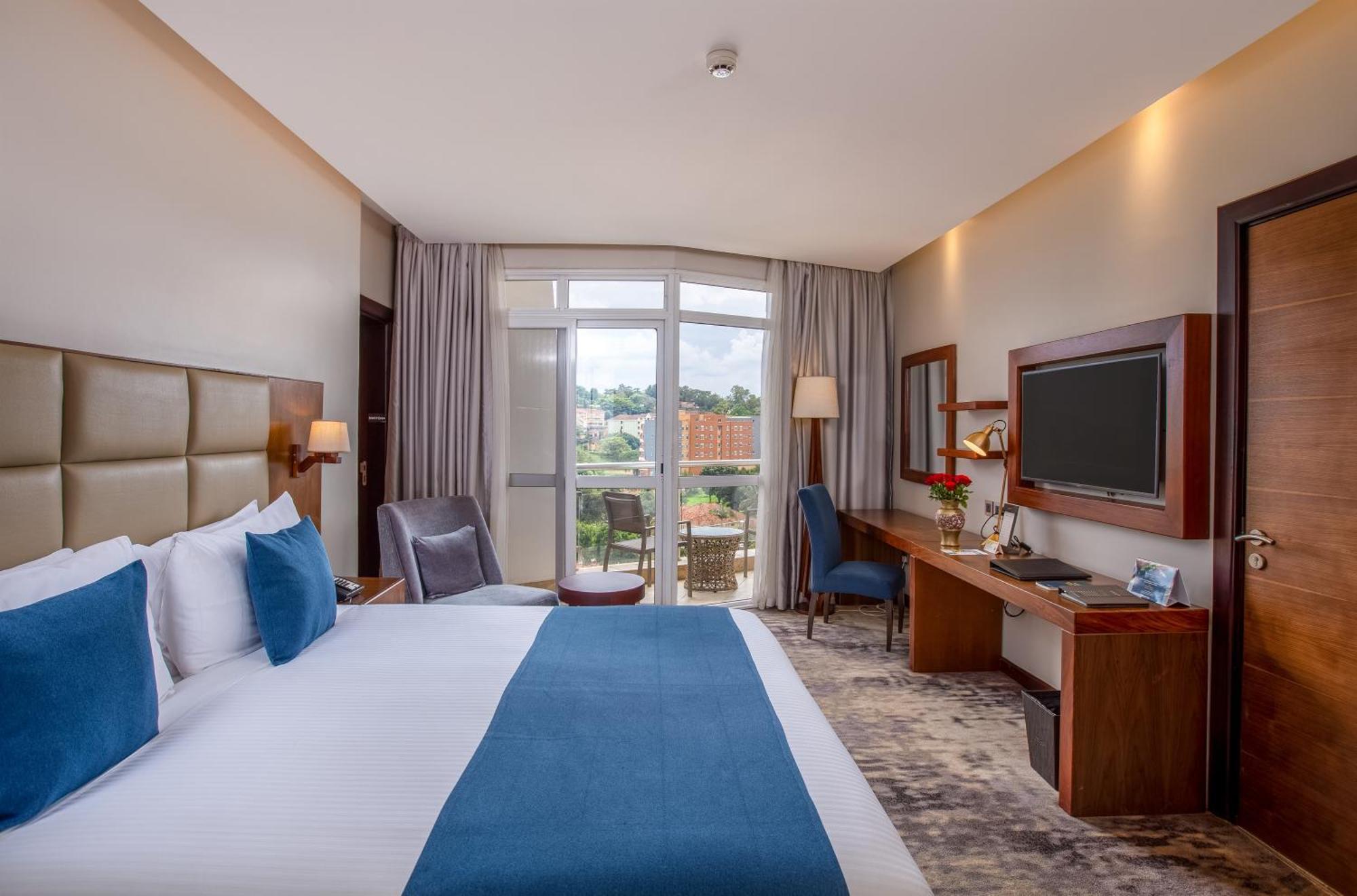 Golden Tulip Canaan Kampala Dış mekan fotoğraf